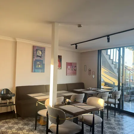 Ξενοδοχείο Nomade Old 3*